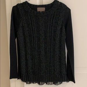 Heartloom black XS sweater with pleated back